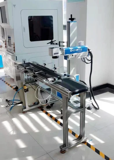 Número de série Impressora a laser on-line Marcação a laser CO2 voadora Impressão de embalagens de medicamentos com máquina transportadora para cápsulas